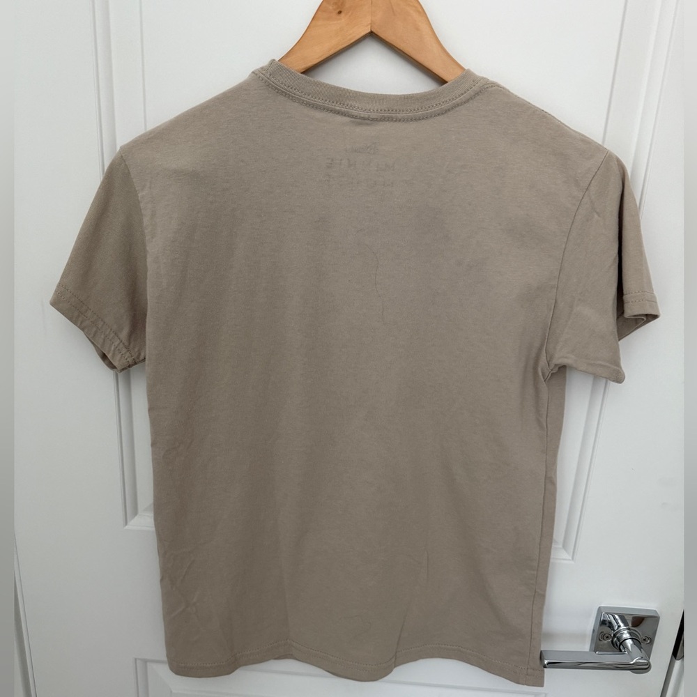 Disney Cream Minnie Mouse Tee - Picture 2 of 3
